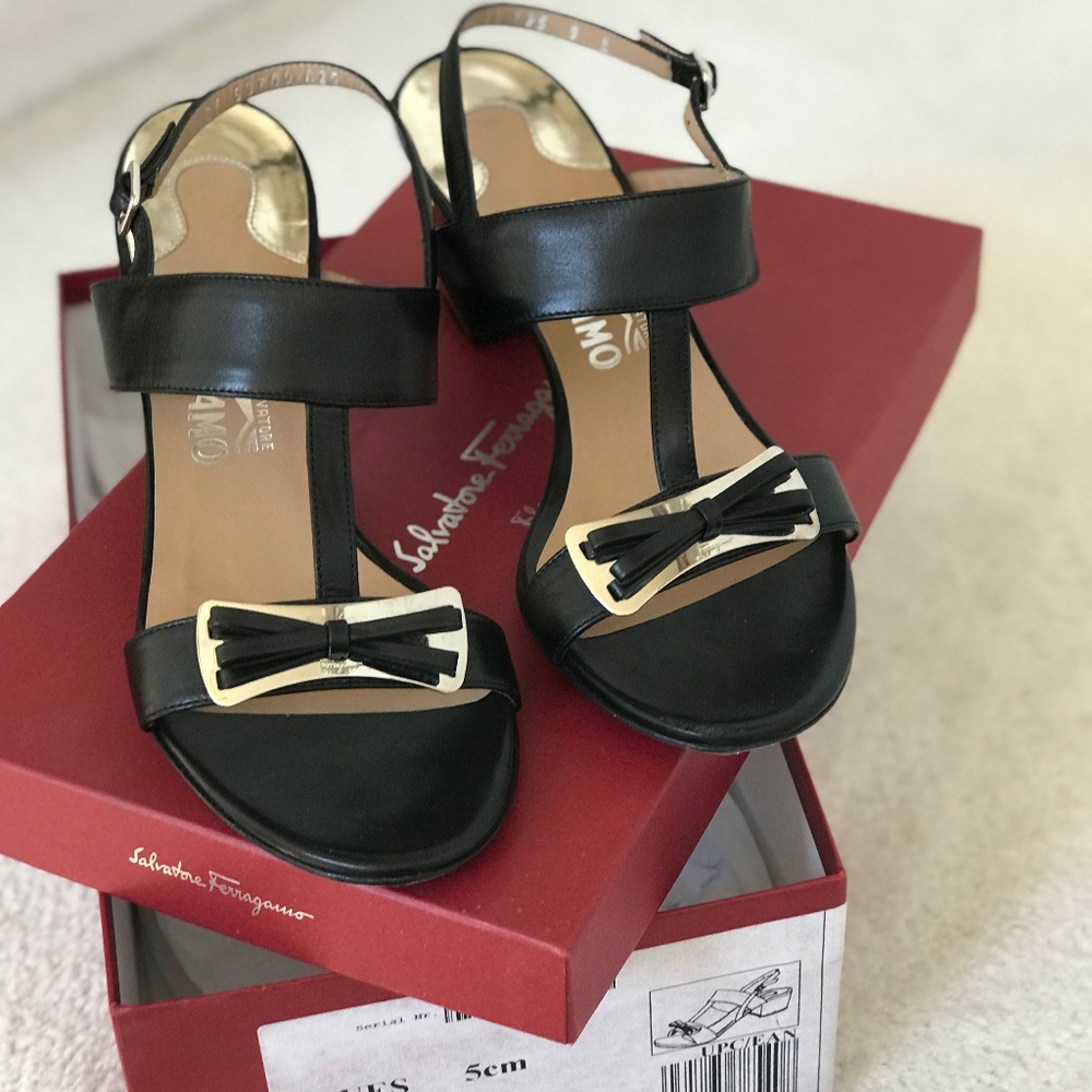 Salvatore Ferragamo leather sandals